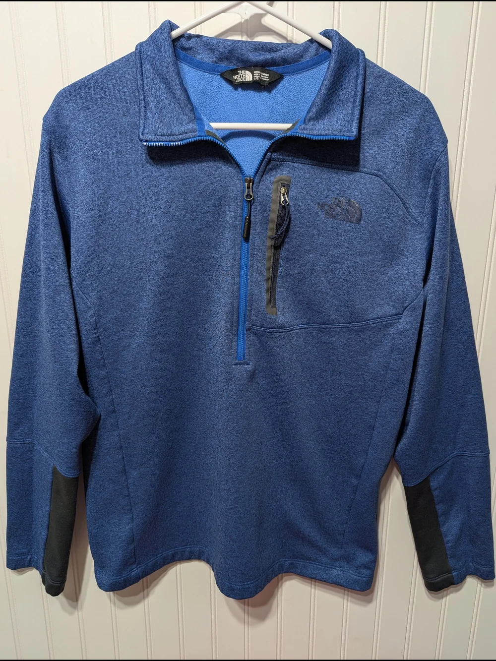 The North Face Men's Blue Quarter Zip Fleece Pullover
